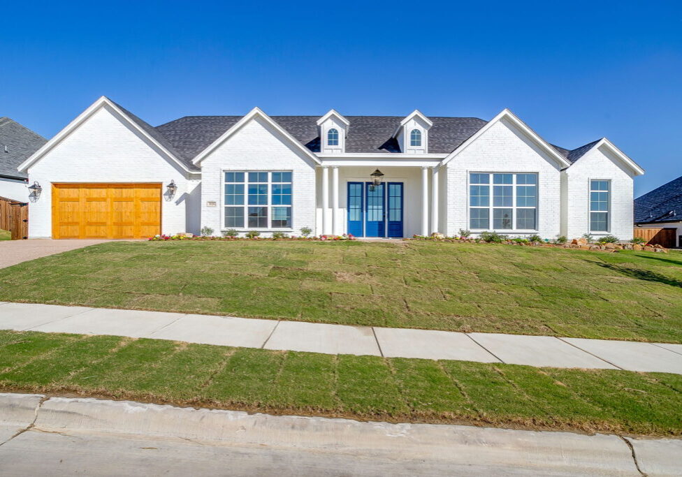 8129 Spanish Hills Dr (2 of 50)